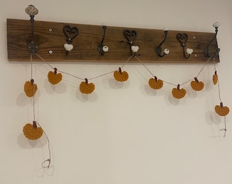 Recycled Yarn Pumpkin Bunting