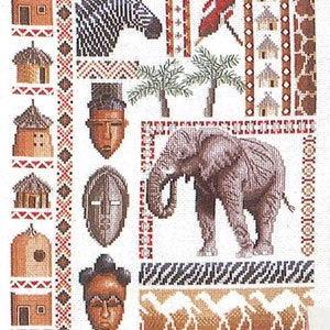 Könnte beinhalten: Ein farbenfrohes Kreuzstichmuster mit afrikanischen Tieren und kulturellen Elementen. Das Design beinhaltet ein Zebra, einen Elefanten, ein Kamel, Hütten, Masken und Palmen. Der Hintergrund ist weiß mit roten, braunen und schwarzen Akzenten.