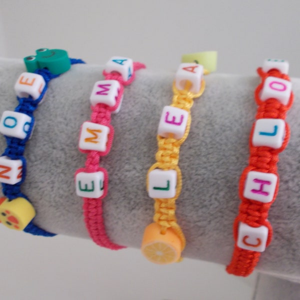 Bracelet PRENOM pour enfant bébé ado personnalisé sur commande