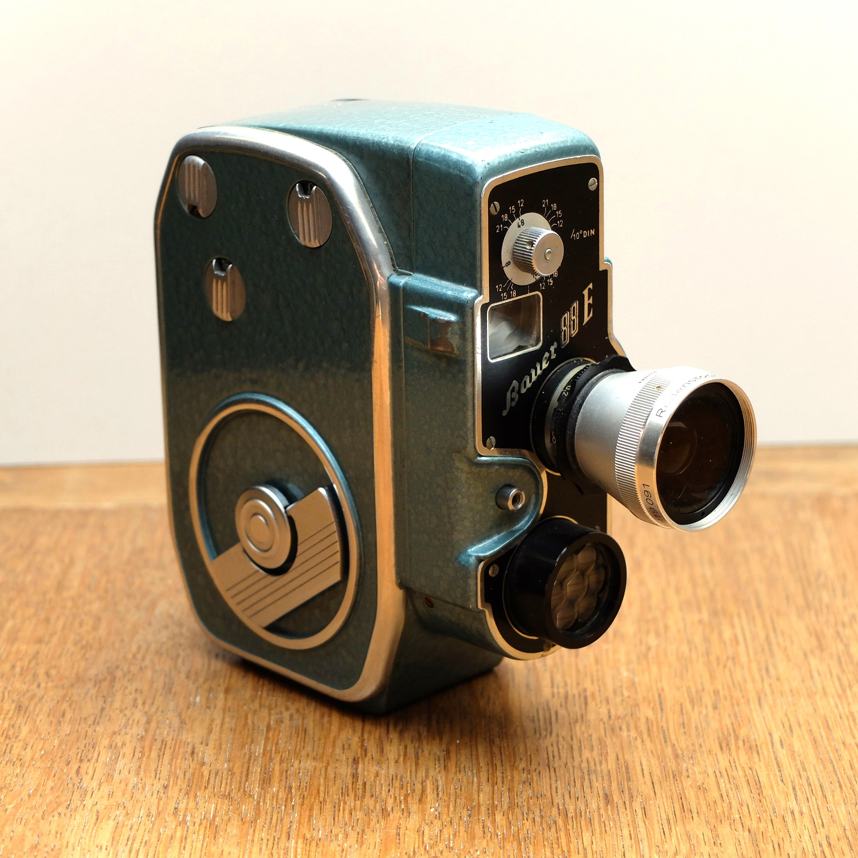 Vintage BAUER 88 E Super 8 Robert BOSCH 8 Mm Film Camera, Narrow