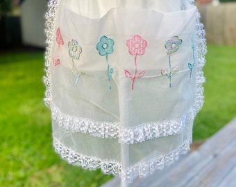 Vintage 1960’s Half Apron Lace Sheer with Flower Stitching