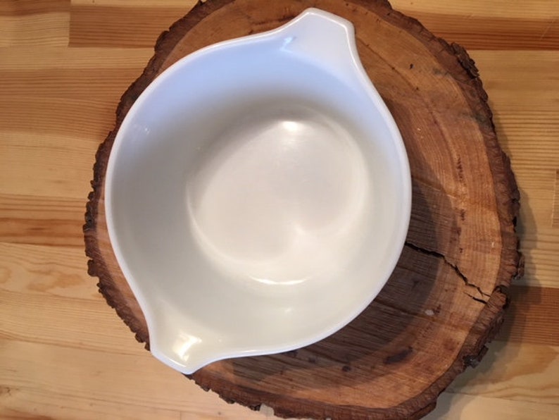 Vintage Pyrex Forest Fancies Mushroom Cinderella Bowl Brown pyrex dish labeled 473 B 1 Liter 6.5 inches wide 1970/'s