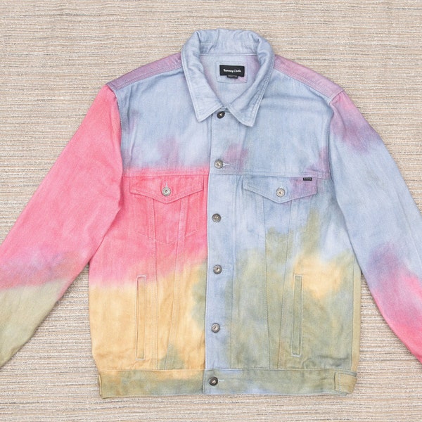 Veste en denim tie dye, veste de festival hippie boho OOAK colorée, multicolore