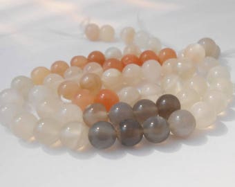 Set of 2 6 mm genuine Moonstone beads. (PDL6mm)