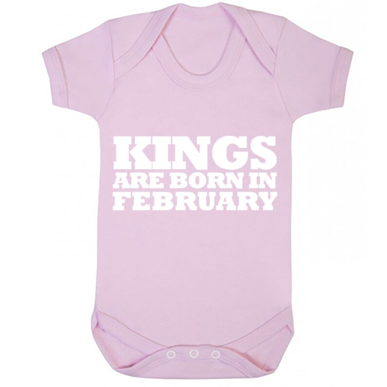 Kings Are Born In February unisex short sleeve baby vest babygrow K1685