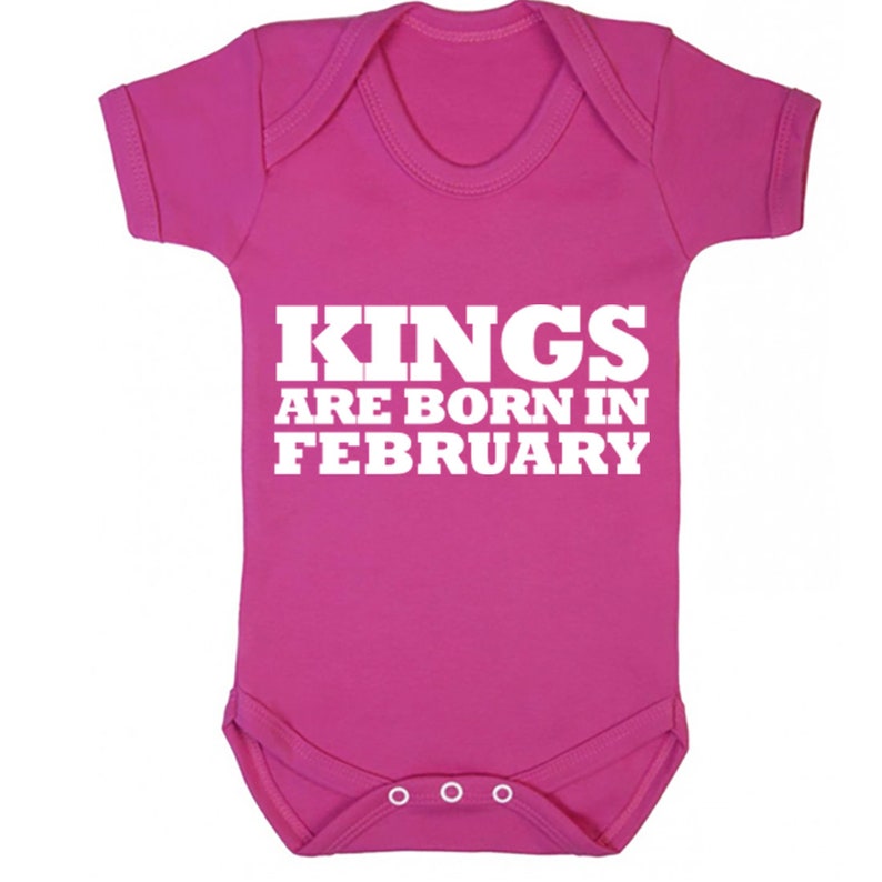 Kings Are Born In February unisex short sleeve baby vest babygrow K1685