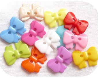 BUTTONS 10 MULTICOLORED Scrapbook SCRAP sewing baby bow
