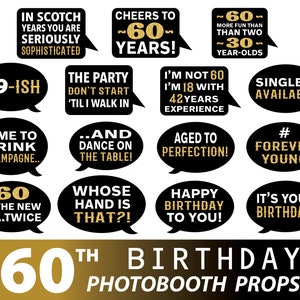 Puede incluir: Un conjunto de 12 accesorios de cabina de fotos negros y dorados para una fiesta de cumplea&ntilde;os n&uacute;mero 60. Los accesorios presentan frases divertidas como "Hora de beber champ&aacute;n" y "&iexcl;Envejecido a la perfecci&oacute;n!"