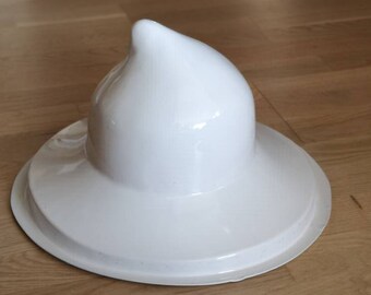 Plastic hat blocks Clearance