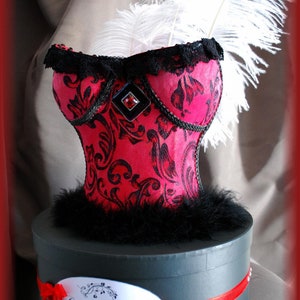 Cabaret corset envelope urn image 1