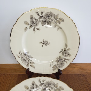 Set of 3 Graymont Syracuse China 10.5 in Dinner Plates, Scalloped Edge with Gold Trim 1960&#39;s