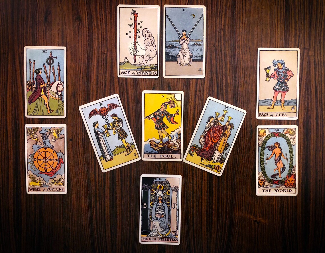 New Year Tarot Reading What's Coming Up Where Am I Now Etsy
