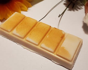 Iced Cinnamon Rolls Soy Wax Melts - Dessert Scented