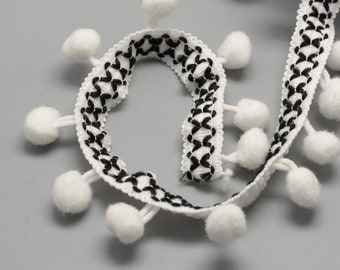 Set of 1/2 meters of pompom ribbon, white and black embroidery, width 31 mm, balls of 13 mm