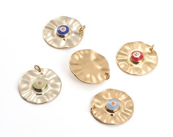Pendentifs en laiton plaqué or,métal froissé, avec émail et anneaux , rond et plat avec mauvais œil, couleur mixte au choix , 29 x 5 ~6.5 mm