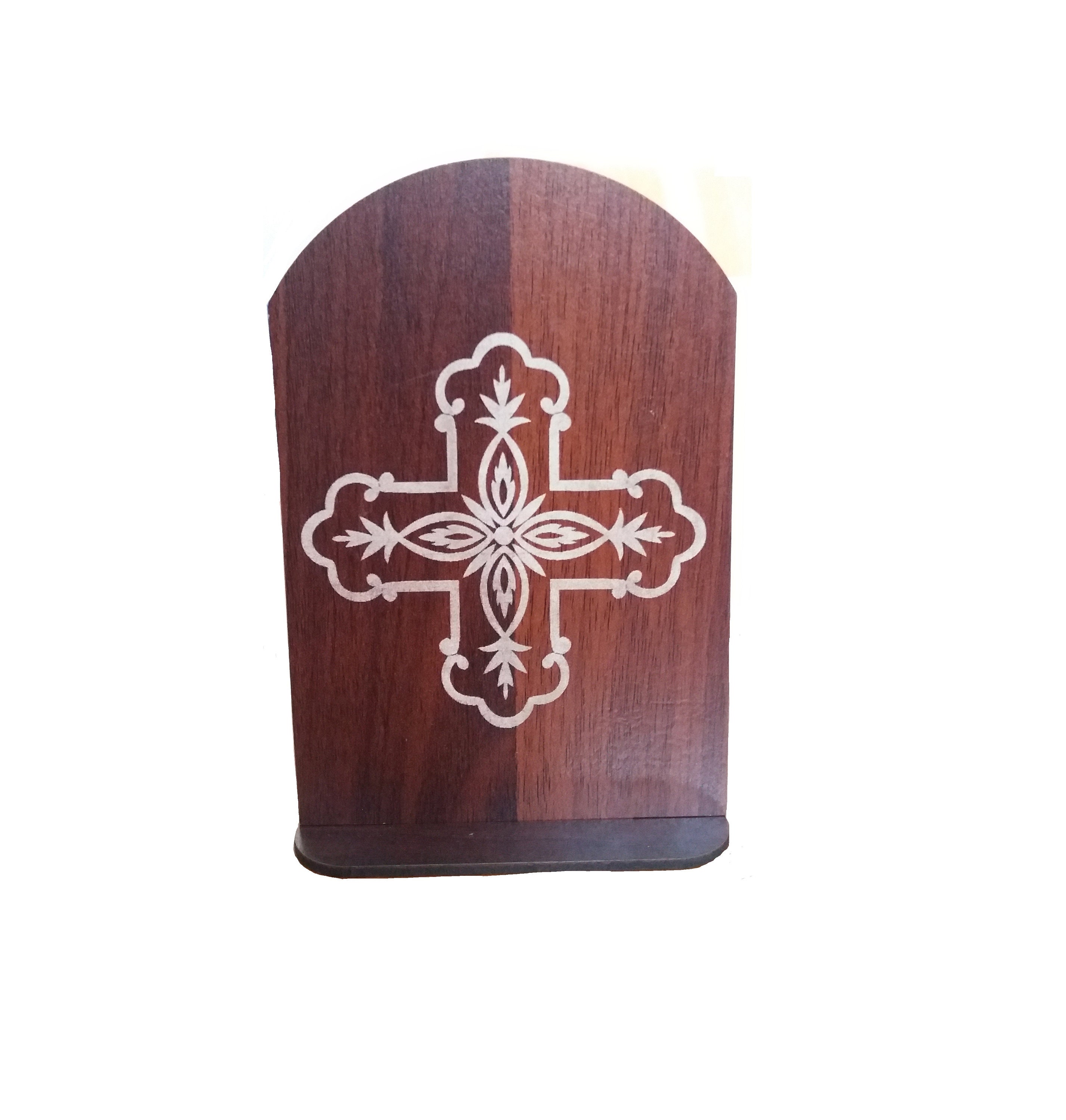 Croix - Crucifix Gravée sur Une Plaque en Bois Fabrication Artisanale