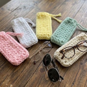 Crochet Glasses Case Pattern, Beginner Eyeglass Pouch, Textured Drawstring Holder (PDF Download)