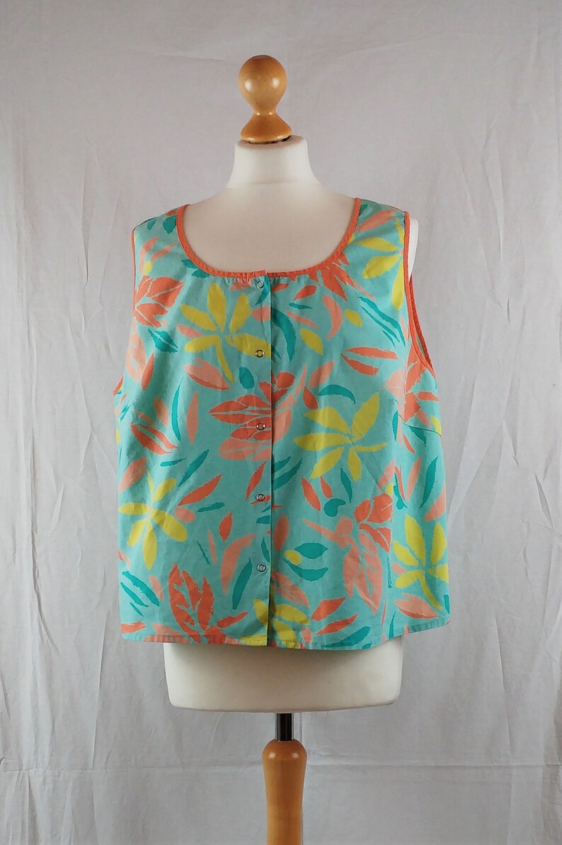 Vintage 196070s Finnish L-Kolttu Pastel Tropical Cotton Print Vest Top