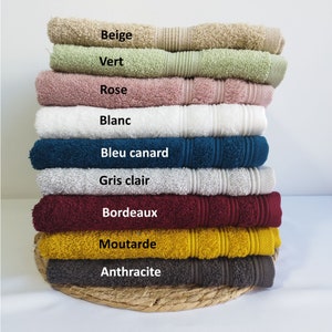 Serviette de toilette avec broderie personnalisée, qualité LUXE 550gr/m. Différentes tailles. Kikoune Créations. image 9