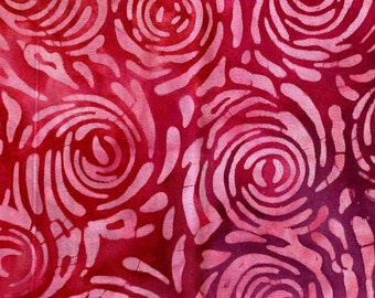 Fat quarter, tissu patchwork, batik, motifs de fleurs roses nuancées, 100% coton,  REF  BATIK/FR