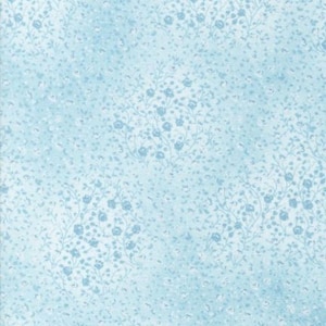 Patchwork fabric, 100% cotton, Kaufman, light turquoise blue color, nuanced, faux plain, small tone-on-tone flowers, REF 4070/24