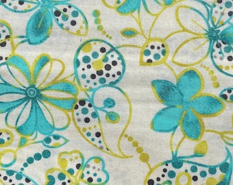 Fat quarter, patchwork fabric, large flowers, turquoise green and anise green, white background, 100% cotton, REF 6171PB