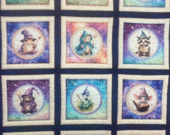 Traditional patchwork panel, 100% cotton, 16 different little enchanting wizards, multicolored, 20 x 20 cm square, handmade, REF WIZARD