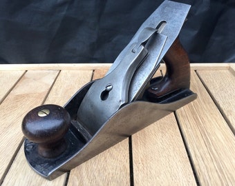 Vintage Low Knob Bailey No. 4 1/2 Wide Bodied Smoothing Plane, Hand Plane