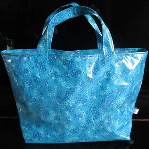 Petit sac cabas en toile enduite, cadeau fête des mères, pratique, imperméable, réversible, différents modèles