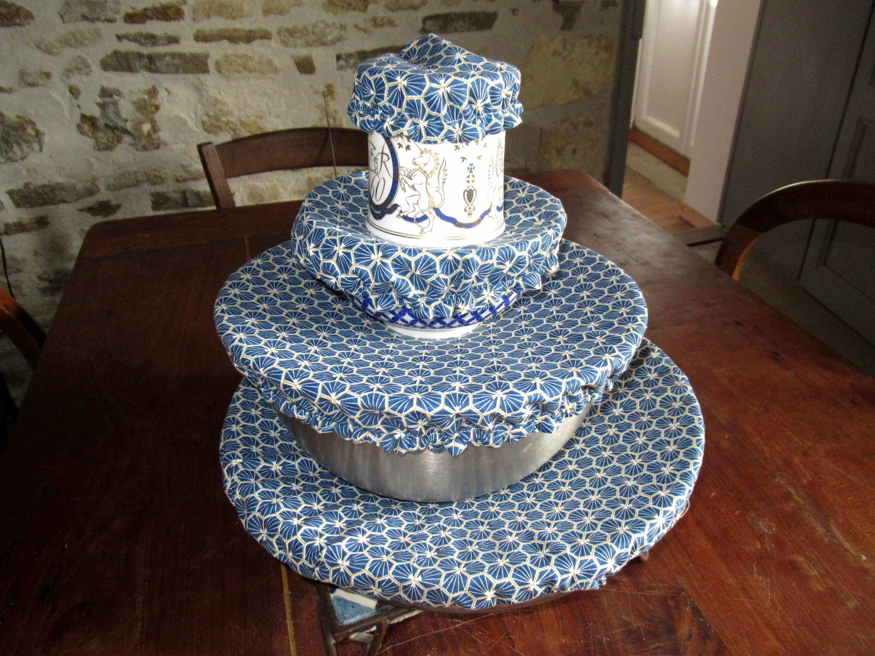 Charlotte Ronde 4 Tailles, en Coton Japonais Bleu Marine, Doublé Pul Imperméable, Ramequin, Bol, Gra