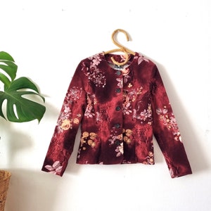 Vintage Women&#39;s Red Floral Plush Blazer // Long Sleeve Buttoned Blouse // Blazer Jacket // 34 XS  // Merlyn Finland // 80s 90s Clothing