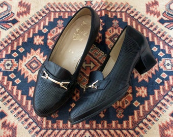 Vintage 90s Leather Loafers: Black Square Toe Block Heel, Size 7.5