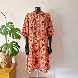 Vintage Burnt Orange Floral Midi Dress // Short Sleeve Buttoned Dress // Retro Dress // 60s 70s Clothing // L Large