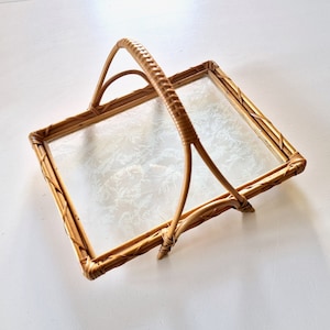 Vintage Rattan Serving Tray // Rattan Frosted Glass Plate With Handle // Bun Plate // 50s 60s Midcentury Home Decor