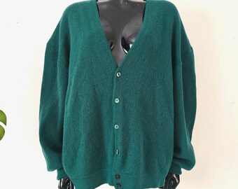 Vintage Green Wool Buttoned Cardigan // Retro Unisex Oversized Minimalist Knit Grandpa Sweater // Pure Virgin Wool // L XL // 90s Clothing