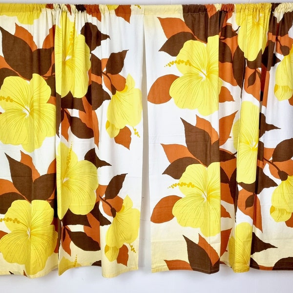 Vintage Set of 2 Yellow Brown Floral Retro Curtains // Hibiscus Flower Print Cotton Curtains // Retro Panels // 60s 70s Scandinavian Home