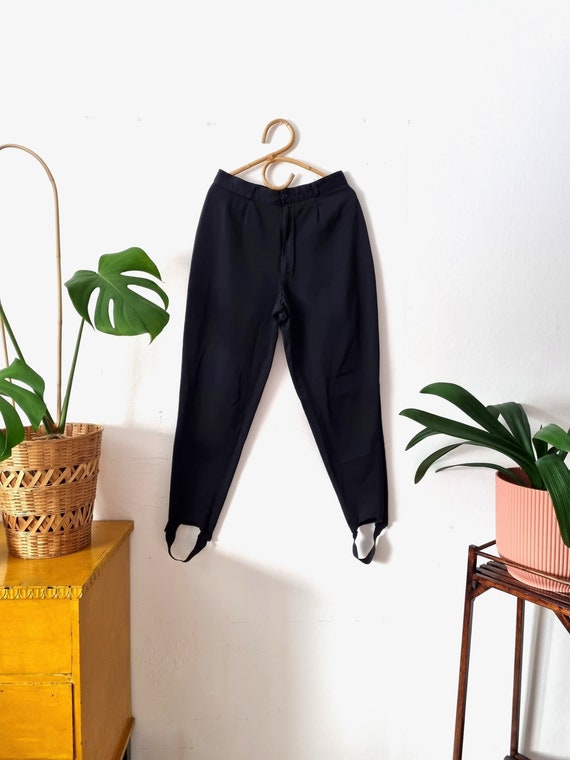 Vintage Women's Black Stirrup Pants // Foot Strap… - image 1