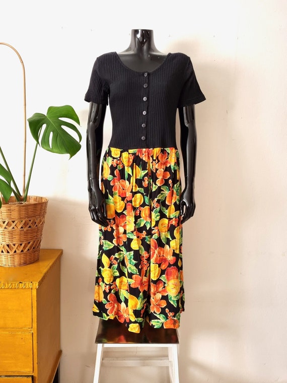 Vintage Black Floral Dress // Short Sleeve Viscose Cotton Dress // Ribbed Top // 90s Dress // M Medium // 90s Clothing // Gina Fashion