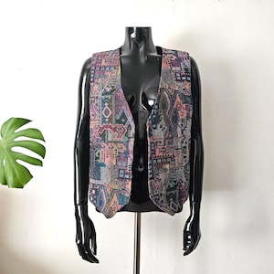 Vintage Women&#39;s Tapestry Vest // Multicolored Waistcoat // Sleeveless Top // L // 80s 90s Clothing // Retro Vest