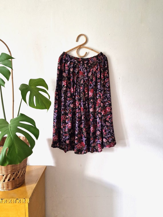 Vintage Black Purple Floral Midi Skirt // Multico… - image 1