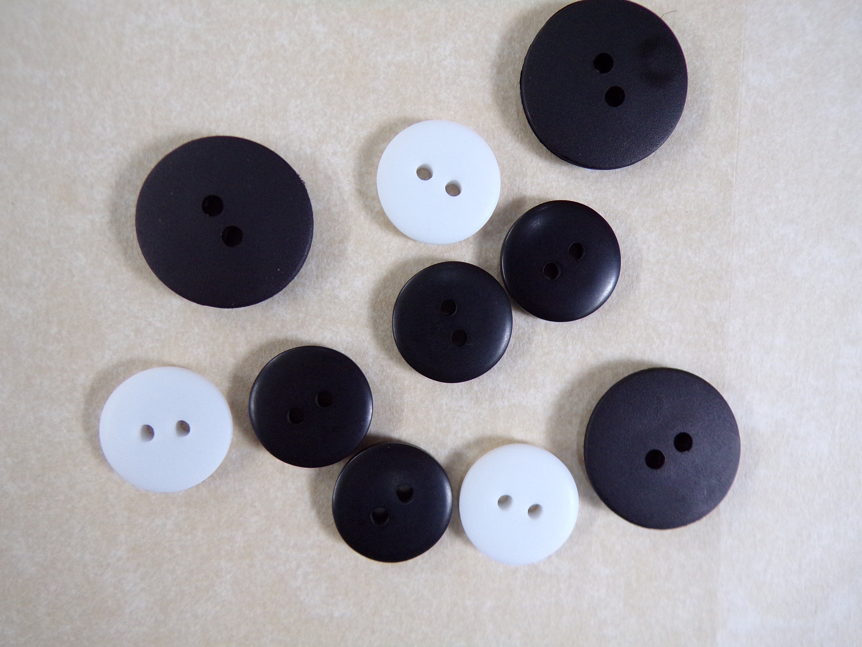 Smarty Flash Button Polyester Smarty Buttons 24L 32L Black White - Etsy