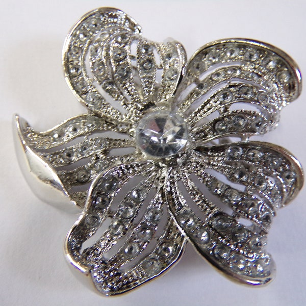 Diamante Flower Brooch, Rhinestone Jewel, 5cm Brooch, Multi Purposes brooch, Sparkling Brooch, Pin-on Brooch, brooch, Silver or Gold