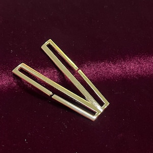 6.1cm V shaped Metal buckle, gold buckle, metal buckle, swimwear buckle, dress buckle