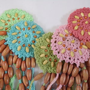 Crochet Appliques, 5 colours, Boho Style Applique, Vintage Crochet Applique, Cotton Patch with wood beads, Decoration, Sewing, festival trim