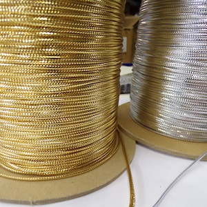 2 mm goud-zilver koord, metallic gevlochten koord, lurex koord, kerstknutsels, sieraden, haarwerk, lurex koord, glanzend koord, gouden koord, zilver