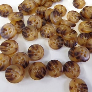6pcs, Horn Buttons, 11.5mm 18L 4 hole, bone buttons, brown buttons, shirt buttons, 4 hole buttons.