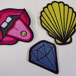Iron on Embroidered Patch, Sewing Patch, Glue on Patch, Badge iron on, badges,