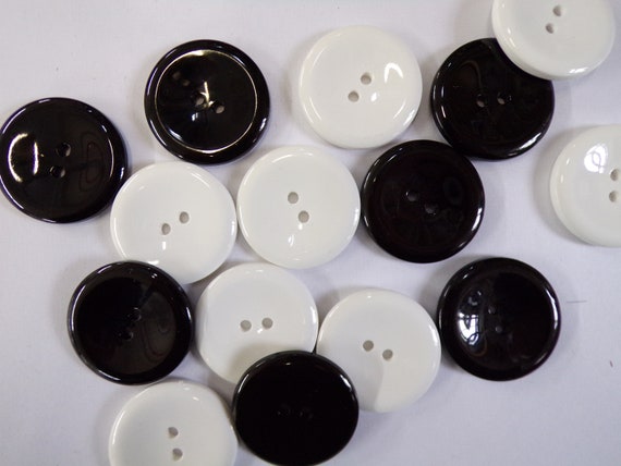 30mm, 34mm Black White Flat Buttons, Large Buttons, Sewing, White Buttons,  Black Buttons, Craft, 6pcs, 
