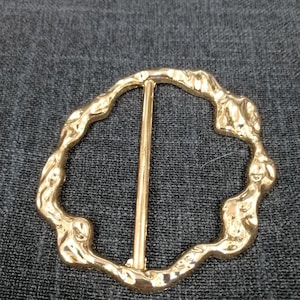 hammered buckle, Gold decorative buckle, metal buckle, twisted metal buckle, buckle, swimwear buckle, gold buckle, metal buckle,