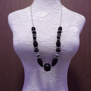 Black and Silver Beaded Necklace, Chain Necklace, Beads, Chain, Jewellery. Chunky necklace, necklace